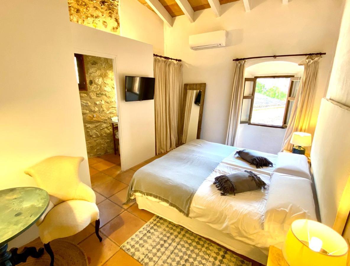 Mirabo De Hotel 4*
