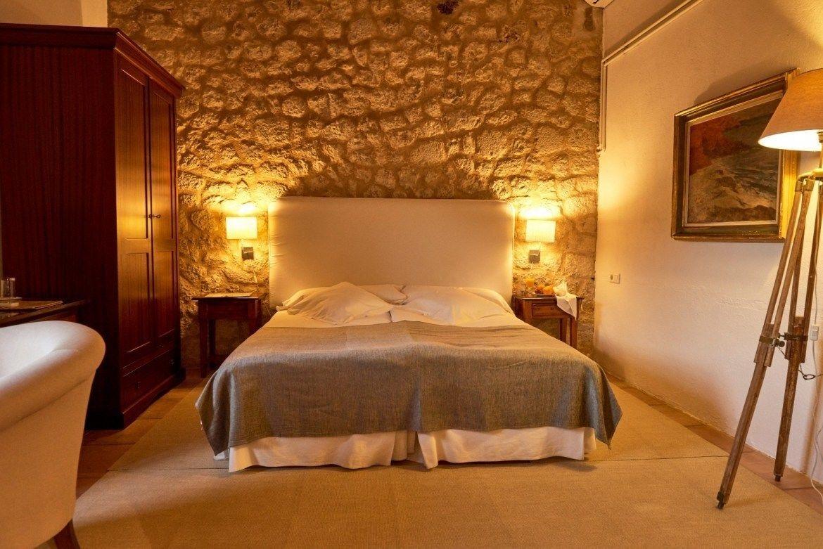 Mirabo De Valldemossa (Mallorca)