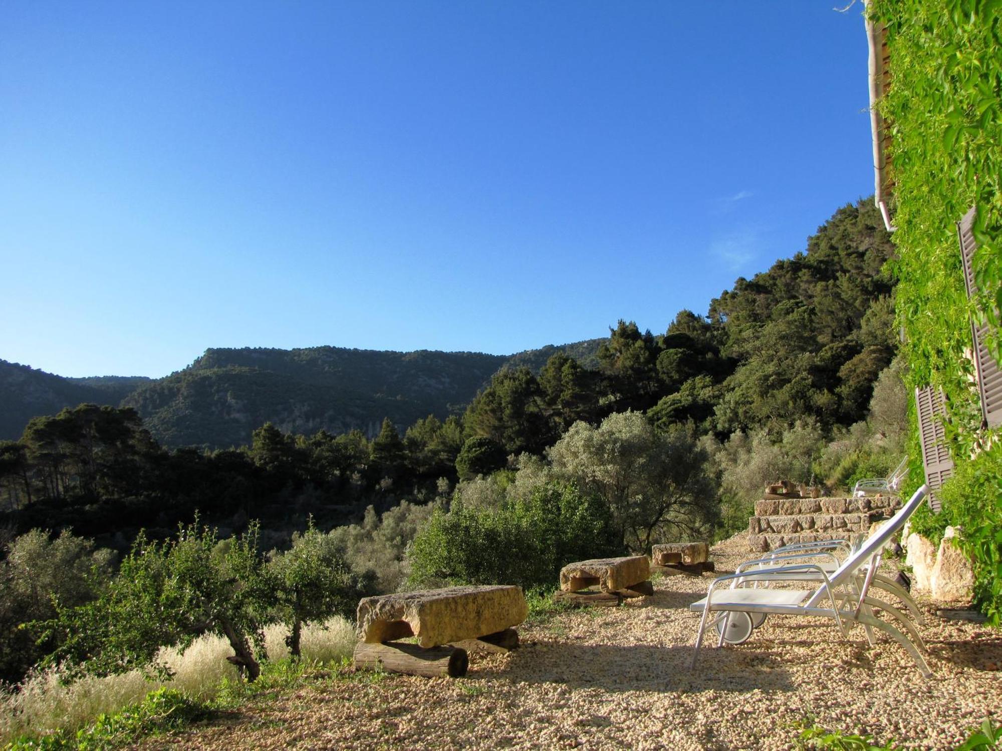 Mirabo De Valldemossa (Mallorca)